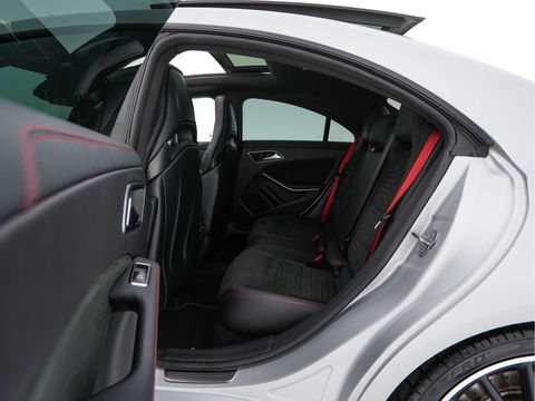 Mercedes-Benz CLA-Klasse AMG 45 4MATIC Ambition Aut. *PANO | AERO | RECARO-SEATS | LUXURY-LEATHER | FULL-LED | MEMORY-PACK | HARMAN/KARDON | KEYLESS | HEATED-SPORTSEATS | NAVI-FULLMAP | 19''ALU*