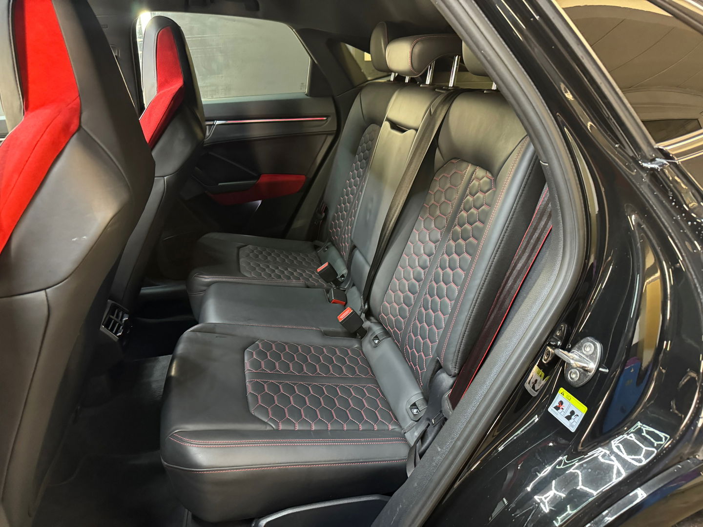 Audi RSQ3 Sportback 2.5 TFSI Pano|RS Seat|Trekhaak|Sonos|Cam
