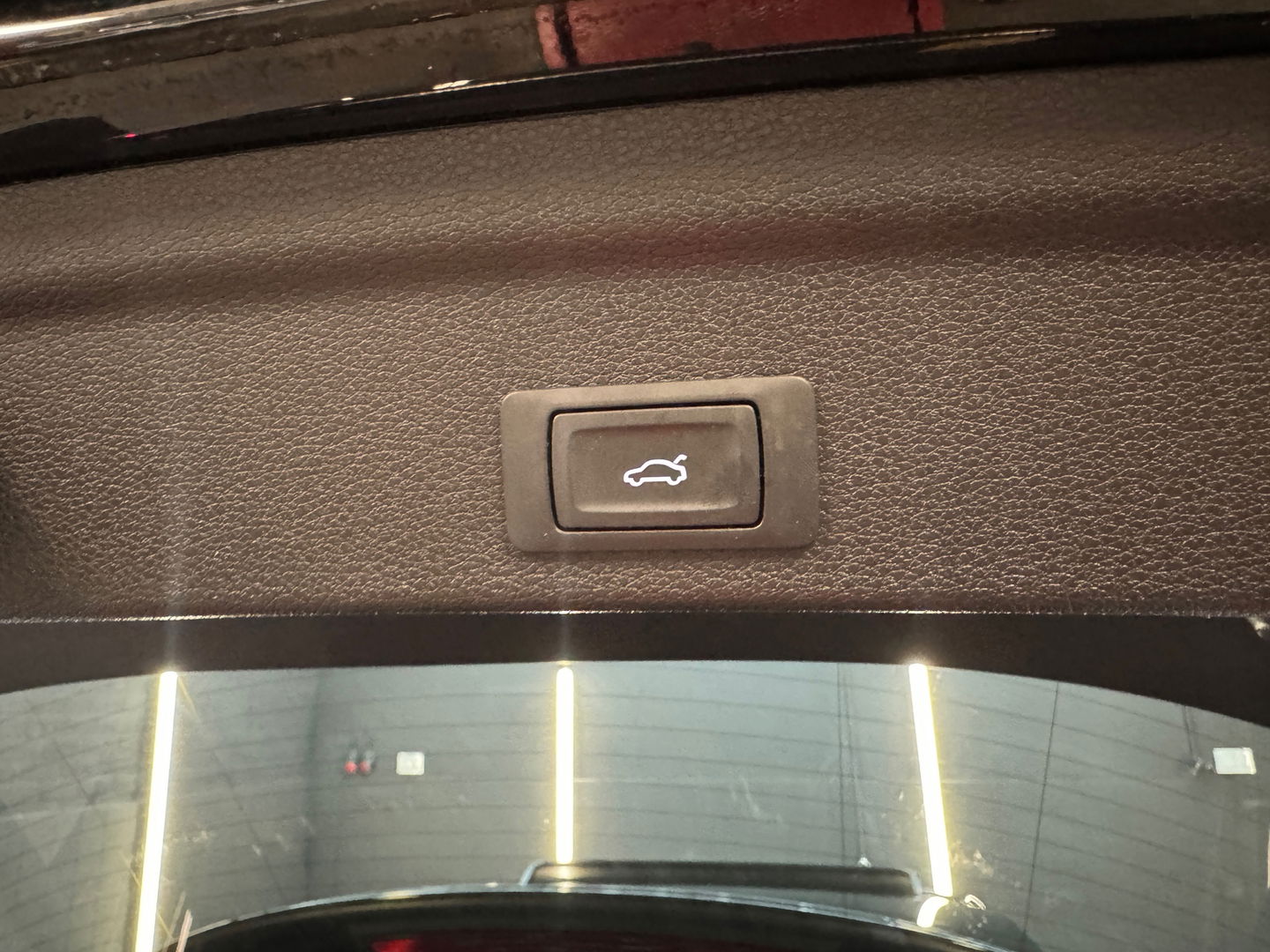 Audi RSQ3 Sportback 2.5 TFSI Pano|RS Seat|Trekhaak|Sonos|Cam