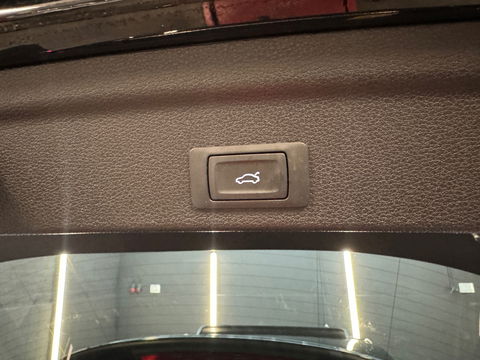 Audi RSQ3 Sportback 2.5 TFSI Pano|RS Seat|Trekhaak|Sonos|Cam