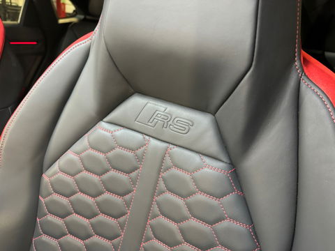 Audi RSQ3 Sportback 2.5 TFSI Pano|RS Seat|Trekhaak|Sonos|Cam