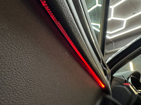 Audi RSQ3 Sportback 2.5 TFSI Pano|RS Seat|Trekhaak|Sonos|Cam