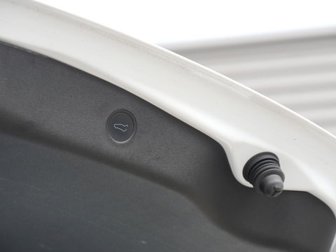 Tesla Model 3 LONG RANGE AWD 75kWH/ NIEUW MODEL/ ELEKT. ACHTERKLEP/ WARMTEPOMP