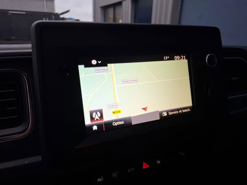 Renault Master T35 2.3 dCi 180 L2H2 Energy AIRCO / CRUISE CONTROLE / CAMERA / NAVI / TREKHAAK / 3 ZITS