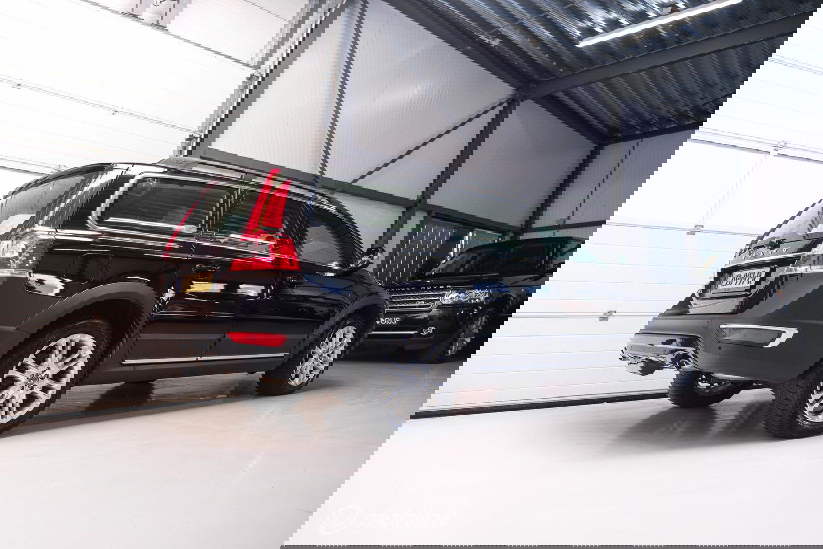 Volvo XC70 2.4 D5 Summum AWD | Schuifdak | LED | Leder | Trekhaak | Navigatie | Rijklaarprijs |