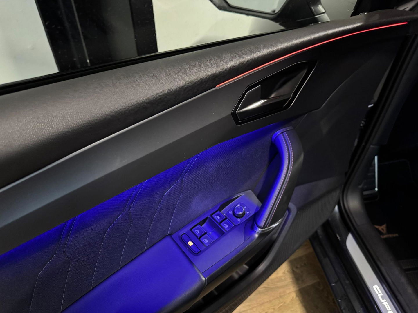 CUPRA Leon 1.4 e-Hybrid VZ Performance CAM KEYLESS VOL'