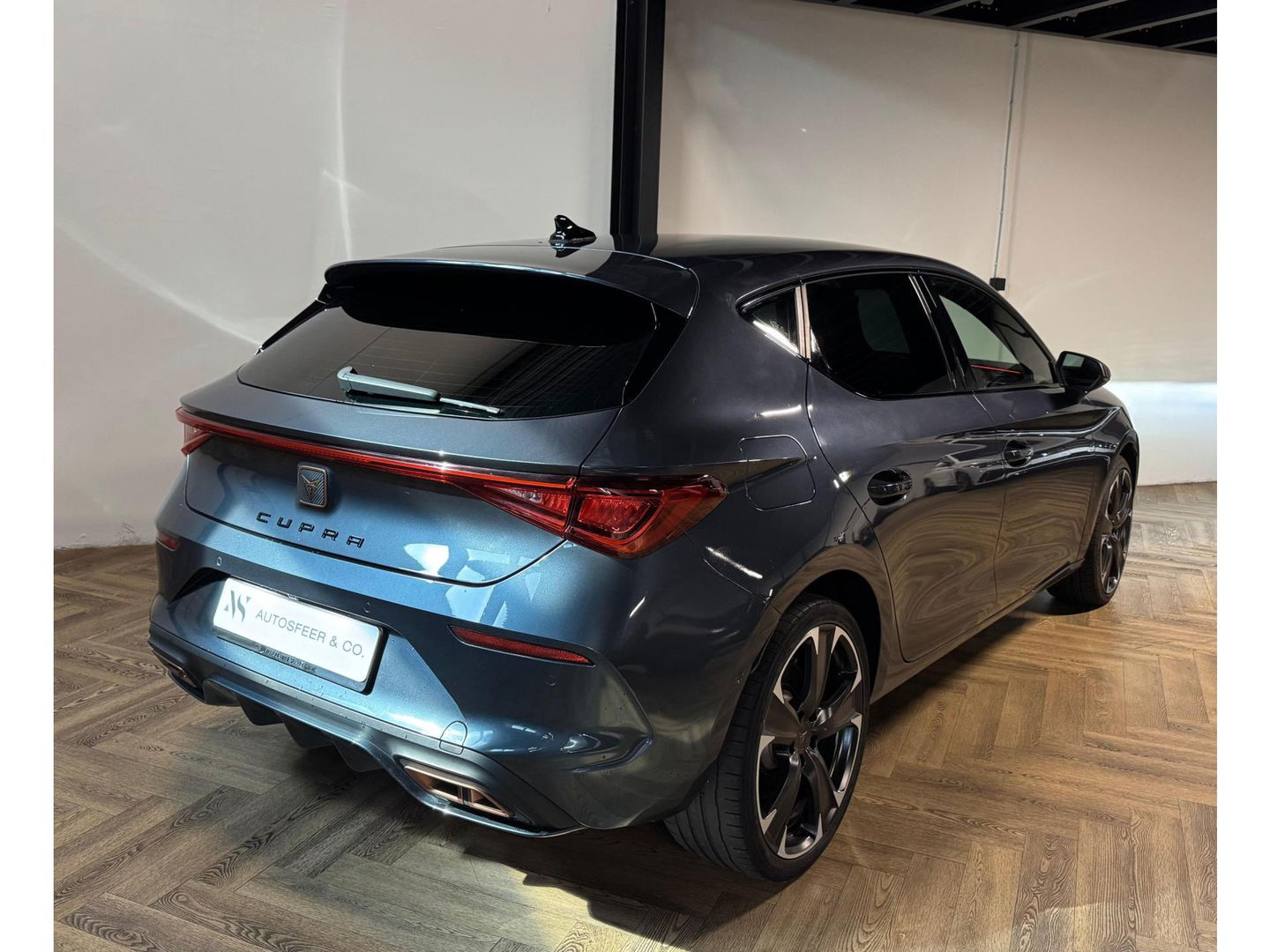 CUPRA Leon 1.4 e-Hybrid VZ Performance CAM KEYLESS VOL'