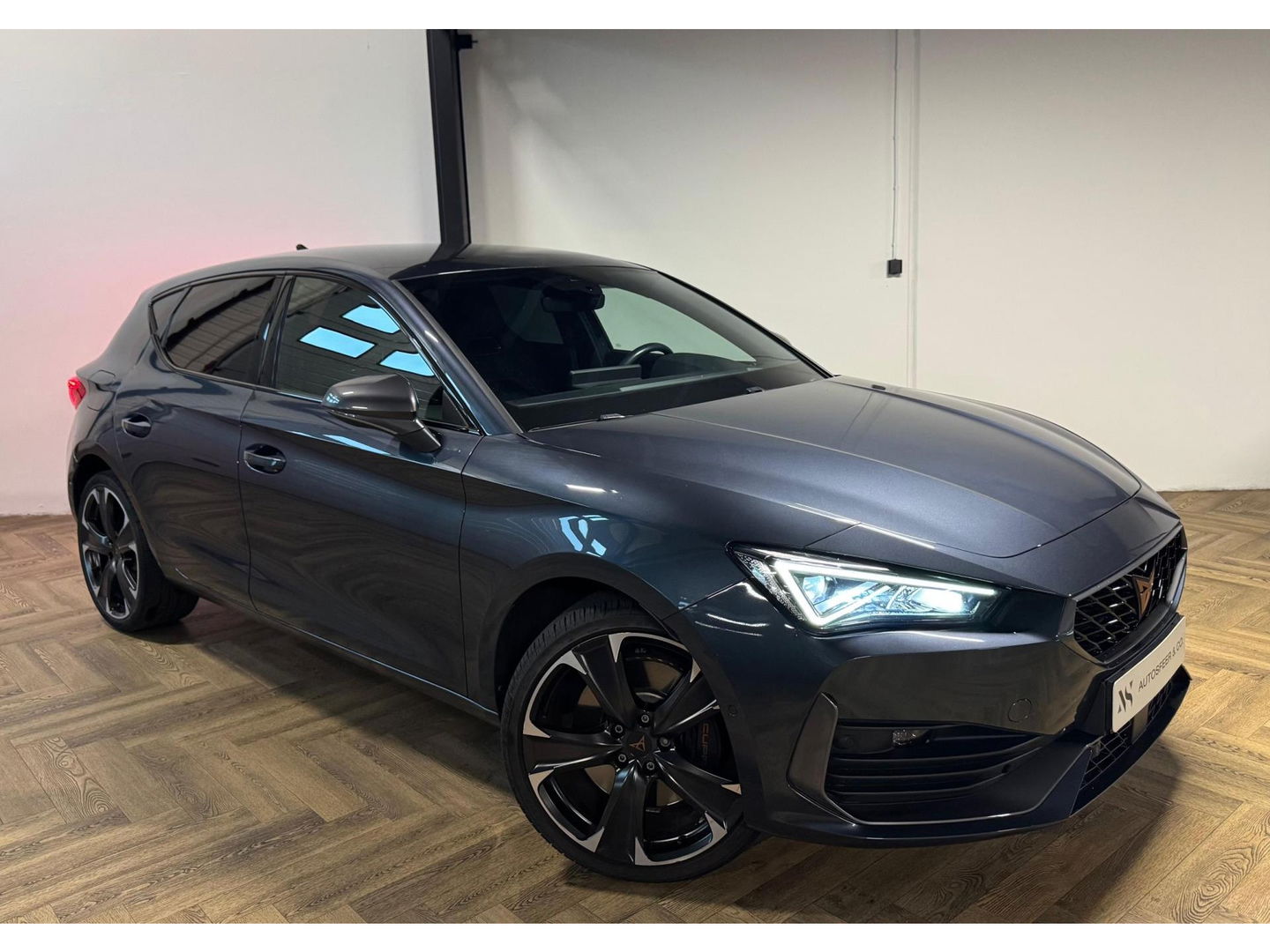 CUPRA Leon 1.4 e-Hybrid VZ Performance CAM KEYLESS VOL'