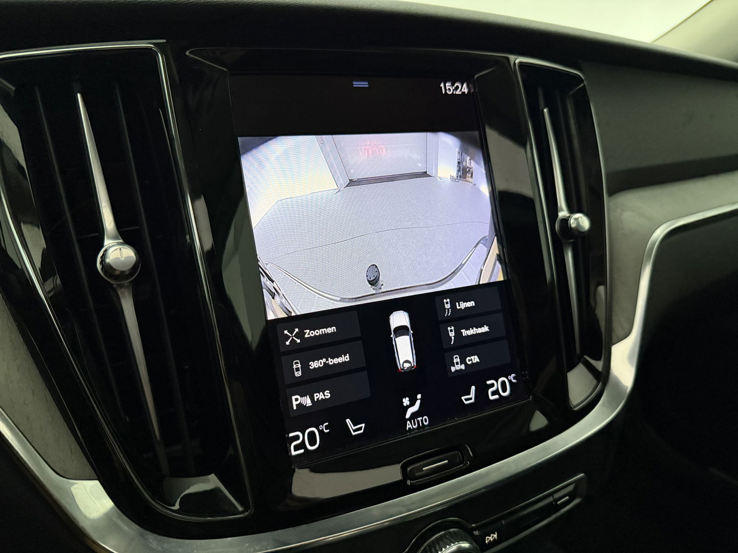 Volvo V60 2.0 T6 Recharge AWD 291PK Inscription | 360° | Pano | H/K | Trekh. | Memory | HUD | Carplay | Leder | Stuur/Stoelverw. l NAP