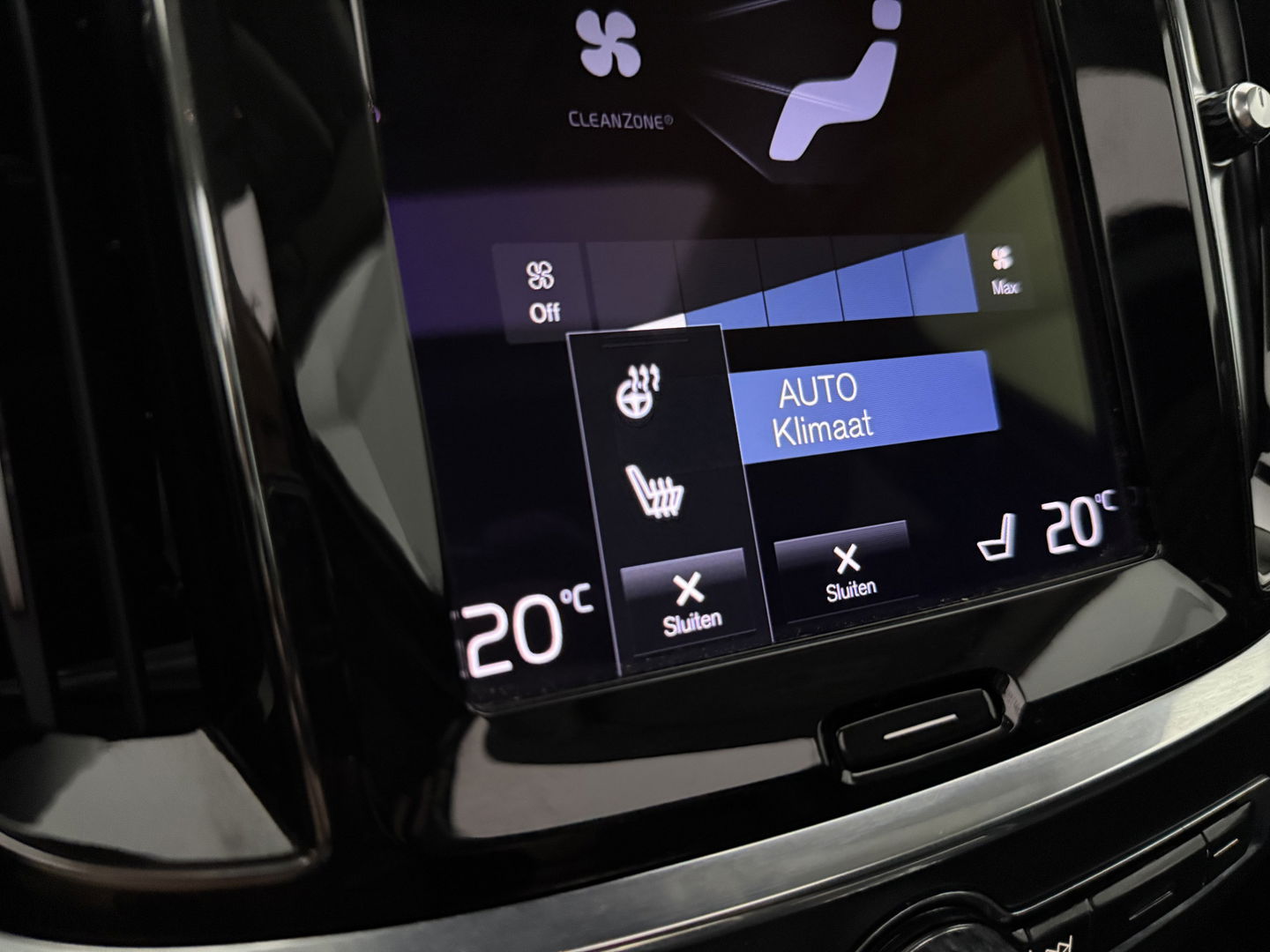 Volvo V60 2.0 T6 Recharge AWD 291PK Inscription | 360° | Pano | H/K | Trekh. | Memory | HUD | Carplay | Leder | Stuur/Stoelverw. l NAP