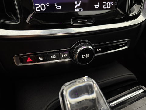 Volvo V60 2.0 T6 Recharge AWD 291PK Inscription | 360° | Pano | H/K | Trekh. | Memory | HUD | Carplay | Leder | Stuur/Stoelverw. l NAP