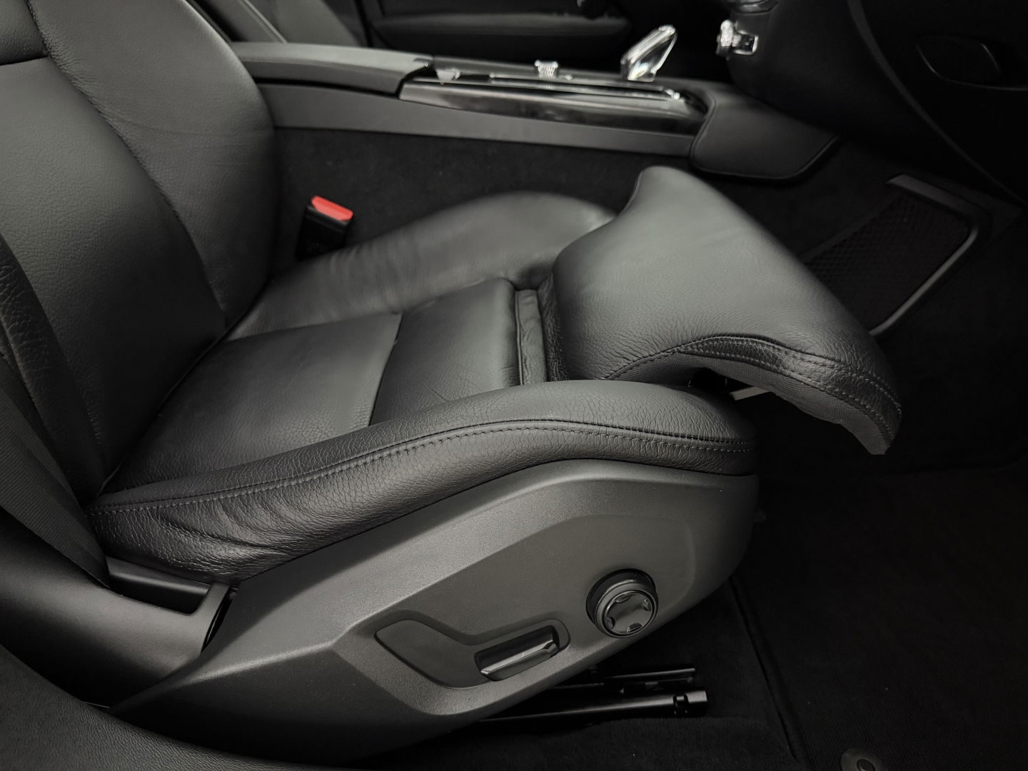 Volvo V60 2.0 T6 Recharge AWD 291PK Inscription | 360° | Pano | H/K | Trekh. | Memory | HUD | Carplay | Leder | Stuur/Stoelverw. l NAP