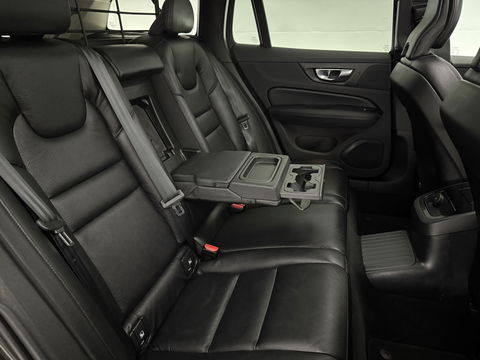 Volvo V60 2.0 T6 Recharge AWD 291PK Inscription | 360° | Pano | H/K | Trekh. | Memory | HUD | Carplay | Leder | Stuur/Stoelverw. l NAP