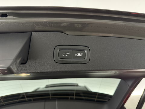 Volvo V60 2.0 T6 Recharge AWD 291PK Inscription | 360° | Pano | H/K | Trekh. | Memory | HUD | Carplay | Leder | Stuur/Stoelverw. l NAP