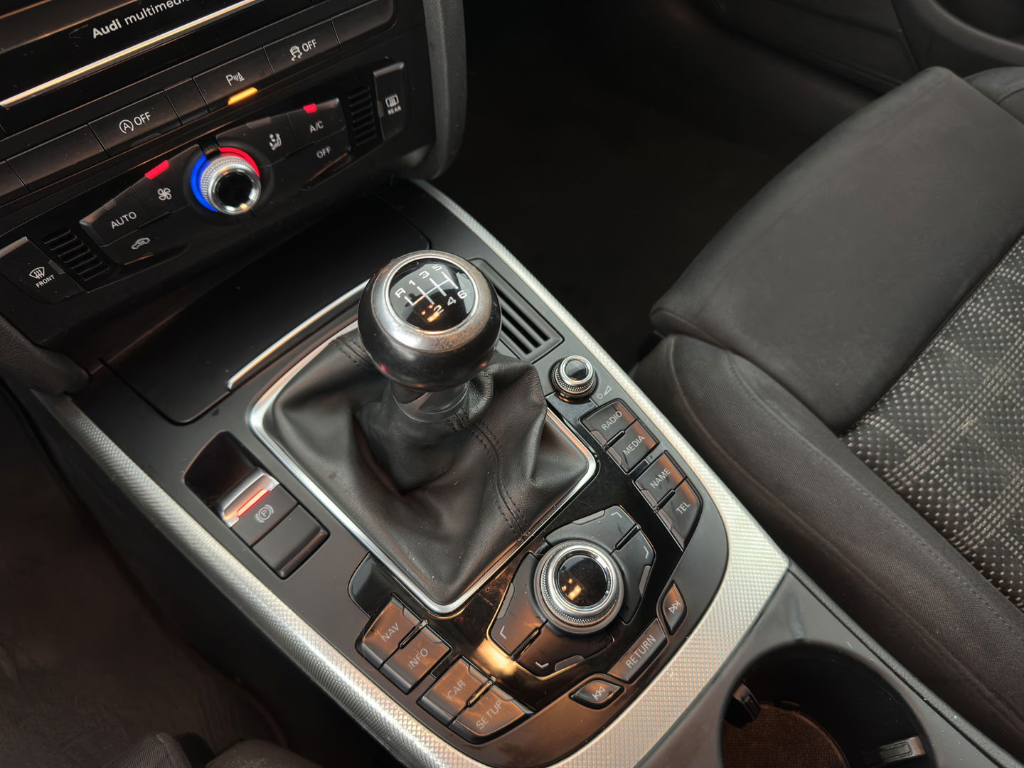 Audi A5 Sportback 2.0 TDI ultra Business Edition *XENON | SPORT-SEATS | CAMERA | NAVI-FULLMAP | PRIVACY-GLASS | ECC | PDC | CRUISE | 18''ALU | TOWBAR*