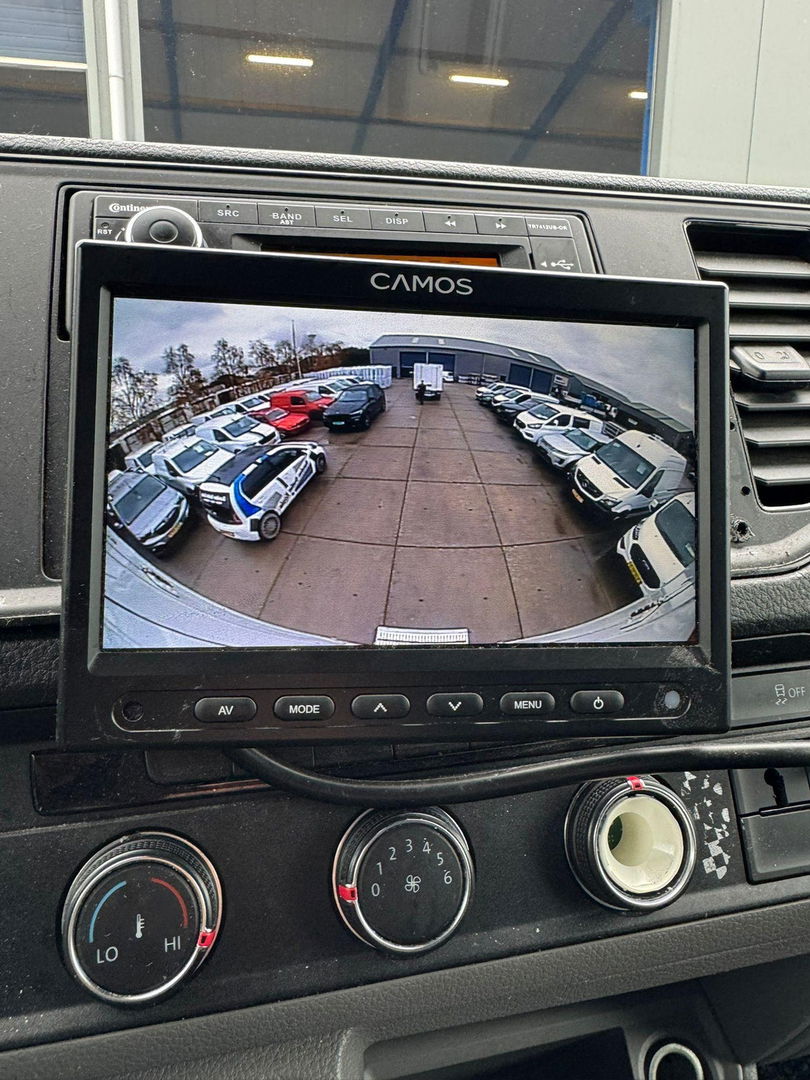 Volkswagen Crafter 35 2.0 TDI L4 Trendline BAKWAGEN MET DEUREN / EURO 6 / N.A.P / DEALER ONDERHOUDEN
