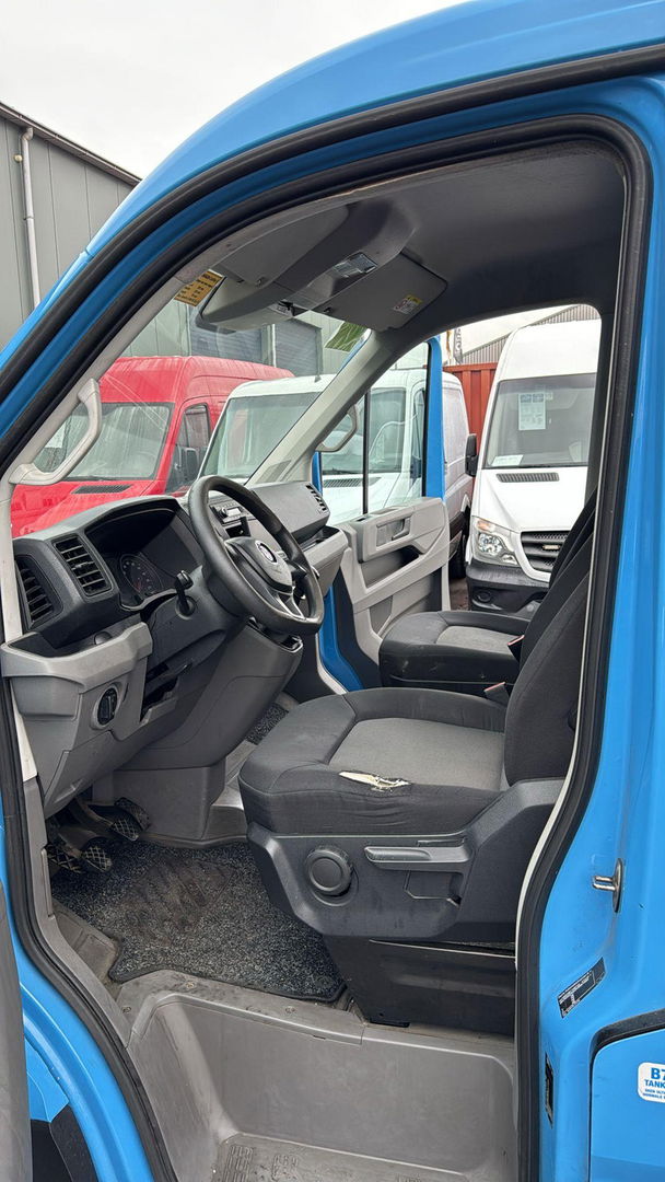 Volkswagen Crafter 35 2.0 TDI L4 Trendline BAKWAGEN MET DEUREN / EURO 6 / N.A.P / DEALER ONDERHOUDEN