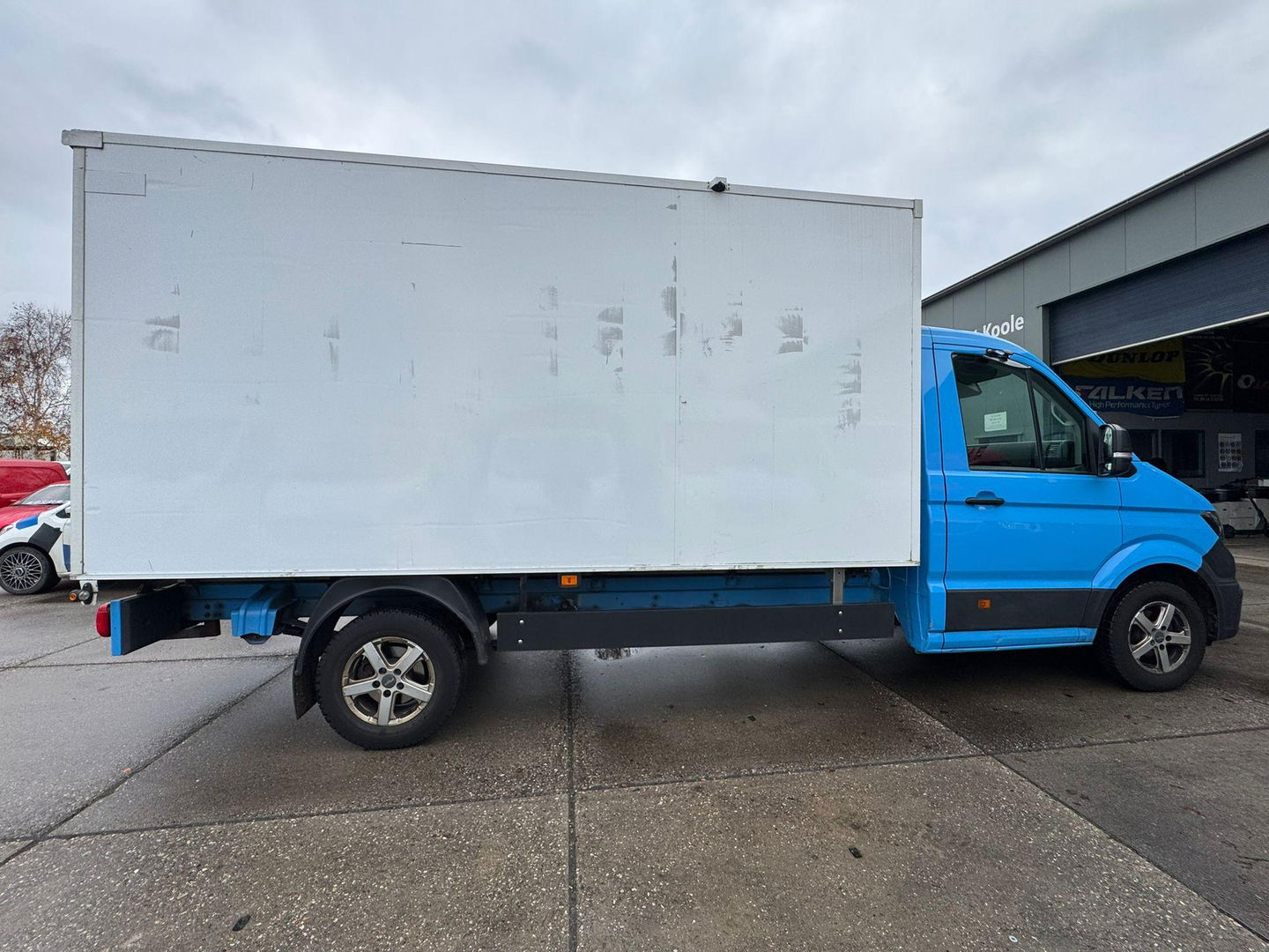Volkswagen Crafter 35 2.0 TDI L4 Trendline BAKWAGEN MET DEUREN / EURO 6 / N.A.P / DEALER ONDERHOUDEN
