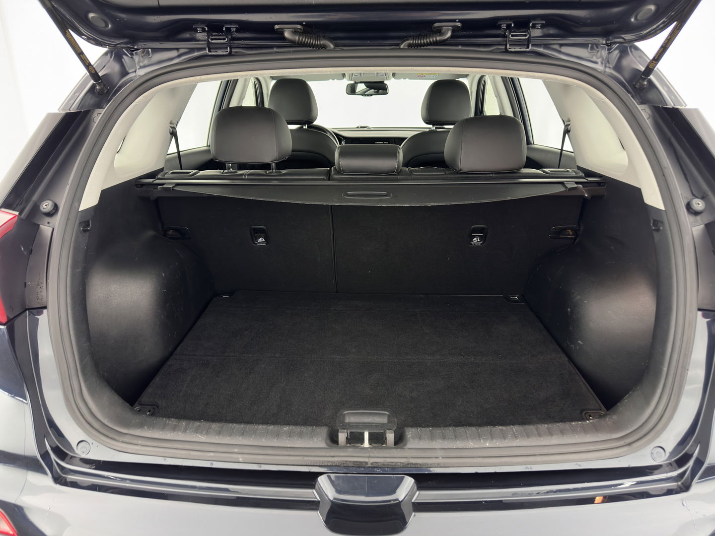 Kia Niro 1.6 GDi Hybrid DynamicLine (INCL-BTW) Aut. *ADAPTIVE-CRUISE | LEATHER-FABRIC | NAVI-FULLMAP | HEATED-COMFORTSEATS | CAMERA | DAB+ | KEYLESS | ECC | DIGI-COCKPIT | SHIFT-PADDLES | LANE-ASSIST | PDC | TOWBAR | 16''ALU*