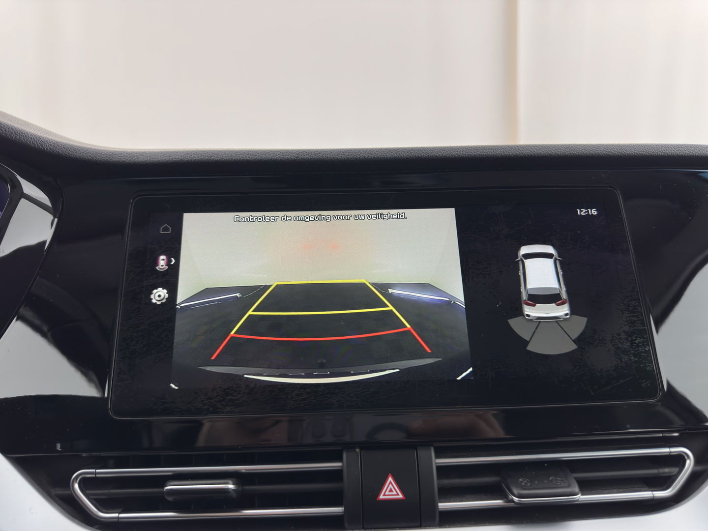 Kia Niro 1.6 GDi Hybrid DynamicLine (INCL-BTW) Aut. *ADAPTIVE-CRUISE | LEATHER-FABRIC | NAVI-FULLMAP | HEATED-COMFORTSEATS | CAMERA | DAB+ | KEYLESS | ECC | DIGI-COCKPIT | SHIFT-PADDLES | LANE-ASSIST | PDC | TOWBAR | 16''ALU*