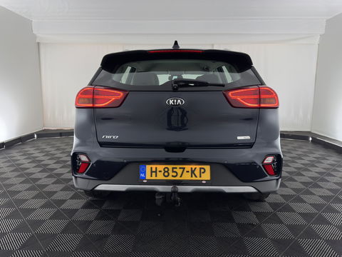 Kia Niro 1.6 GDi Hybrid DynamicLine (INCL-BTW) Aut. *ADAPTIVE-CRUISE | LEATHER-FABRIC | NAVI-FULLMAP | HEATED-COMFORTSEATS | CAMERA | DAB+ | KEYLESS | ECC | DIGI-COCKPIT | SHIFT-PADDLES | LANE-ASSIST | PDC | TOWBAR | 16''ALU*