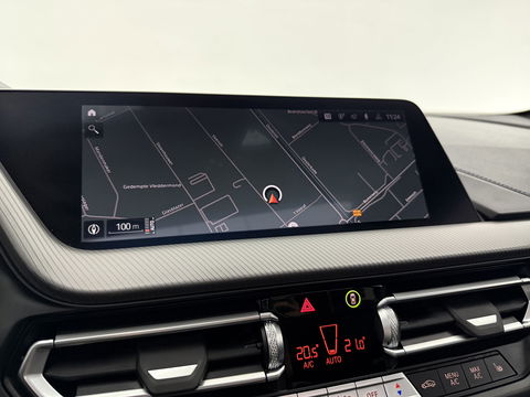 BMW 1-serie 118i High Executive Edition M-Sport 141PK | Pano | Virtual | Sfeerverl. | Carplay | Leder | Stoelverw. | NAP