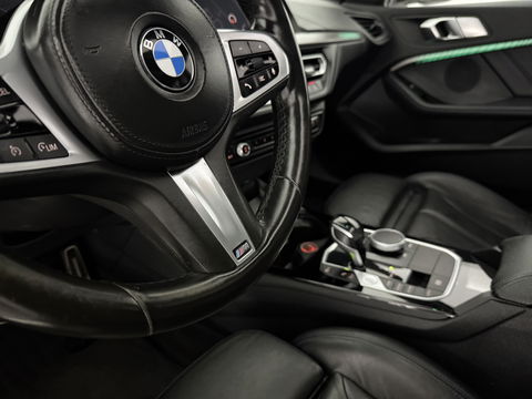 BMW 1-serie 118i High Executive Edition M-Sport 141PK | Pano | Virtual | Sfeerverl. | Carplay | Leder | Stoelverw. | NAP