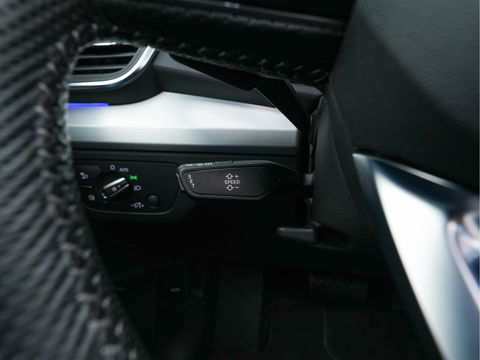 Audi Q5 50 TFSI e quattro S edition (INCL.BTW) *PANO | LEATHER-FABRIC | FULL-LED | DIGI-COCKPIT | NAVI-FULLMAP | HEATED-SPORTSEATS | KEYLESS | DAB+ | CAMERA | PRIVACY-GLASS | SHIFT-PADDLES | ECC | PDC | CRUISE | 19''ALU*