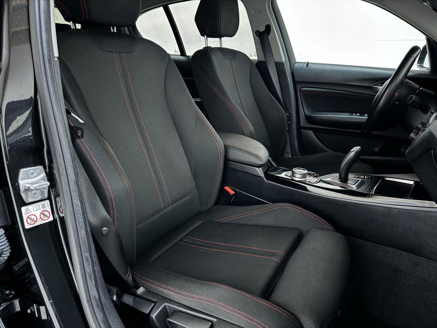 BMW 1 Serie 118i M-Sport Navi Cruise Maxton Design PDC