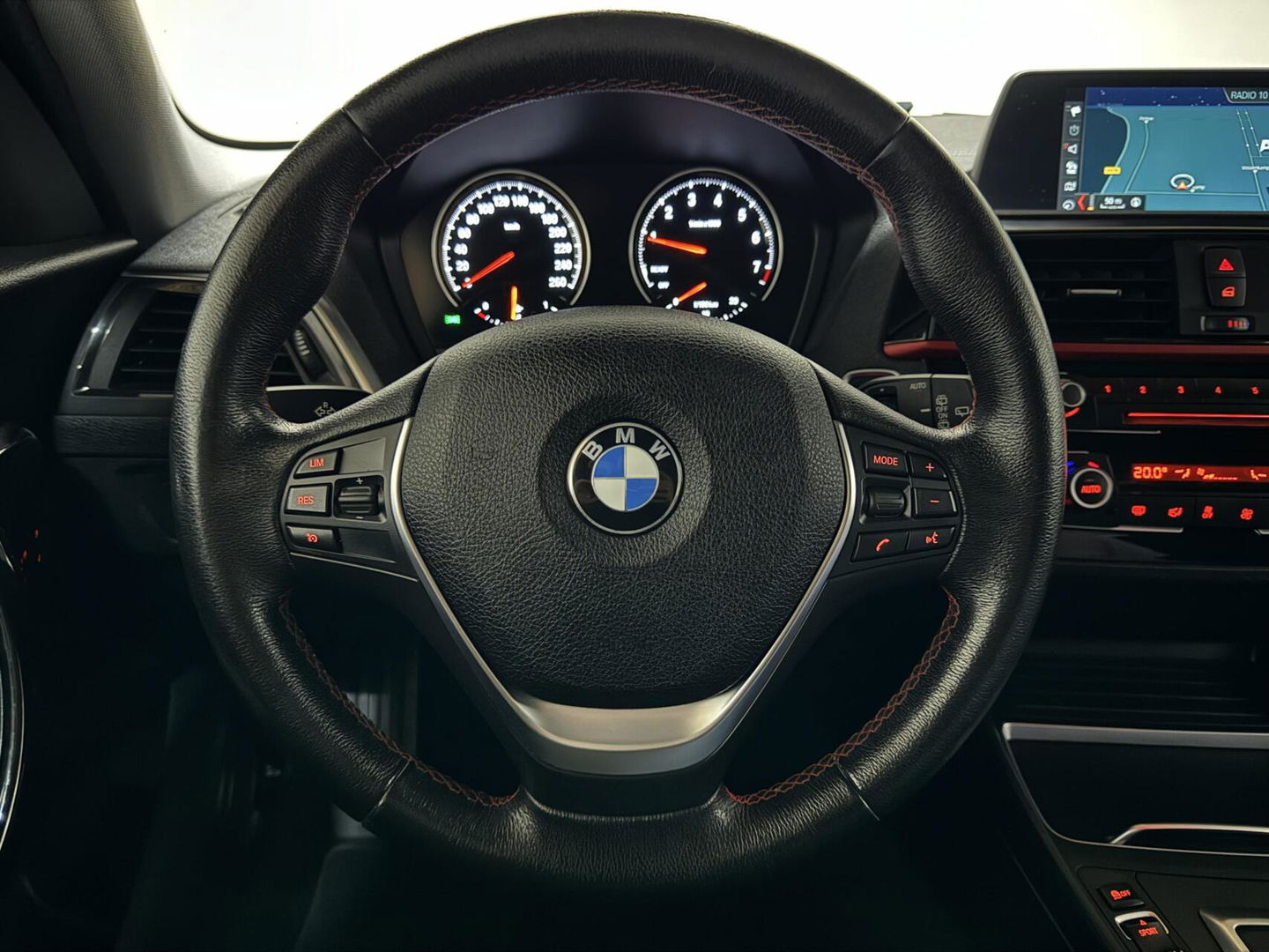BMW 1 Serie 118i M-Sport Navi Cruise Maxton Design PDC