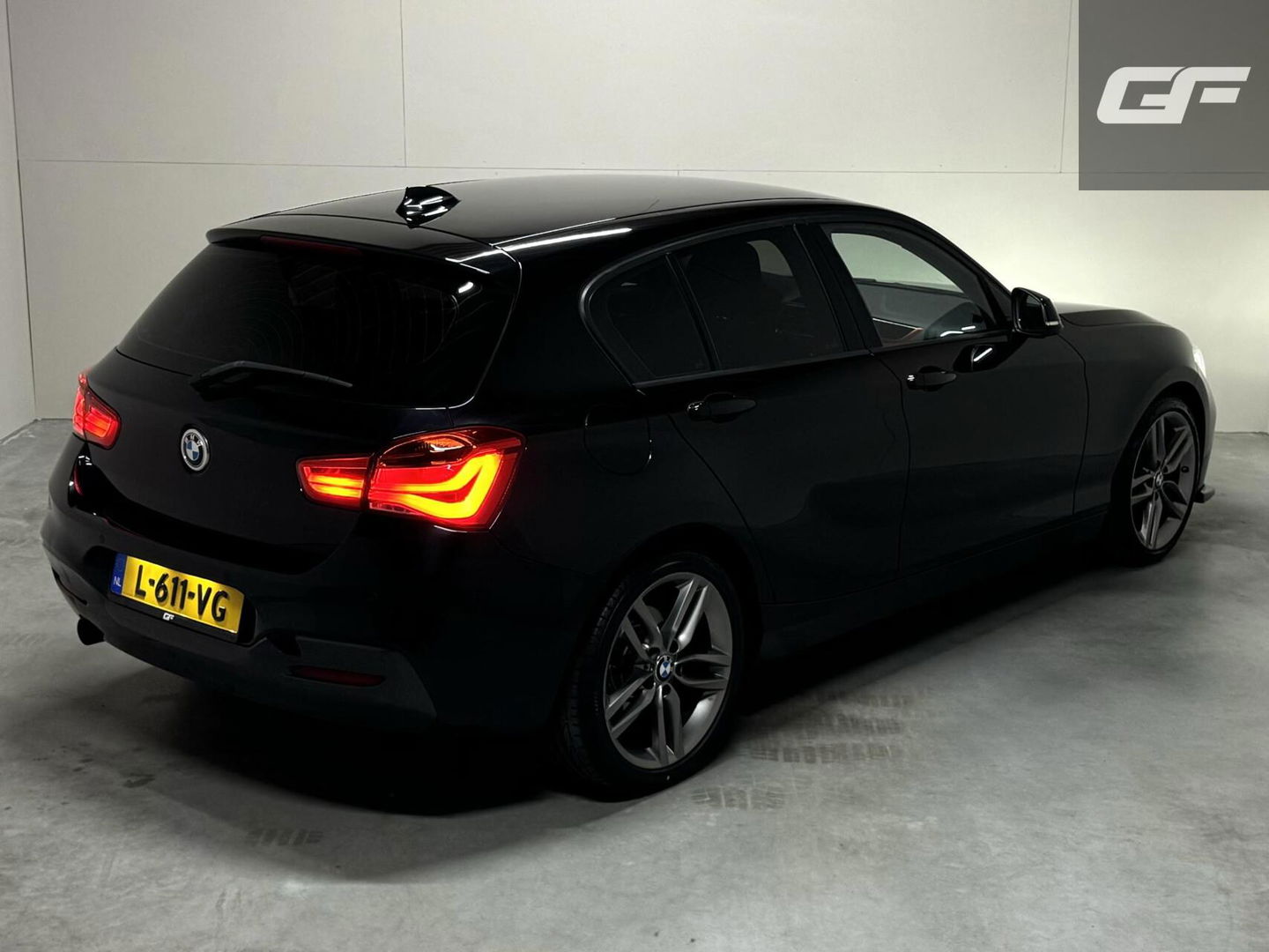 BMW 1 Serie 118i M-Sport Navi Cruise Maxton Design PDC