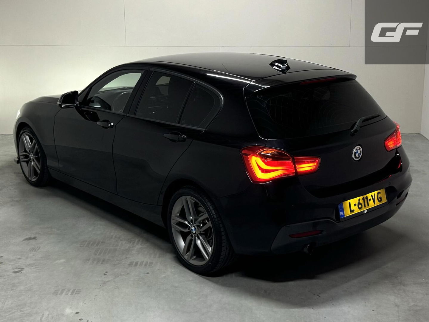 BMW 1 Serie 118i M-Sport Navi Cruise Maxton Design PDC
