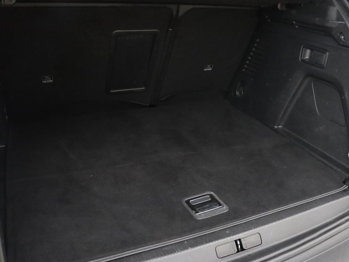 Peugeot 3008 1.6 HYbrid 225 Allure | Camera | Trekhaak afneembaar | Cruise Control | Carplay | Navigatie