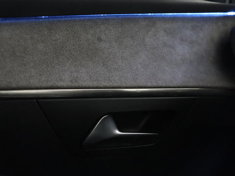 Peugeot 3008 1.6 HYbrid 225 Allure | Camera | Trekhaak afneembaar | Cruise Control | Carplay | Navigatie