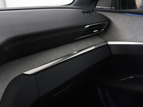 Peugeot 3008 1.6 HYbrid 225 Allure | Camera | Trekhaak afneembaar | Cruise Control | Carplay | Navigatie