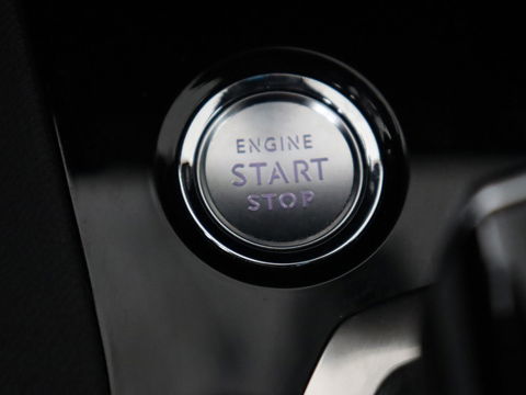 Peugeot 3008 1.6 HYbrid 225 Allure | Camera | Trekhaak afneembaar | Cruise Control | Carplay | Navigatie