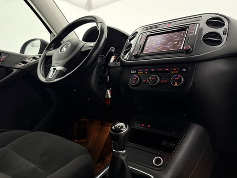 Volkswagen Tiguan 1.4 TSI Sport&Style | Cruise | Navi | Clima | Parkeersens. | Stoelverw. | Afn. Trekh.