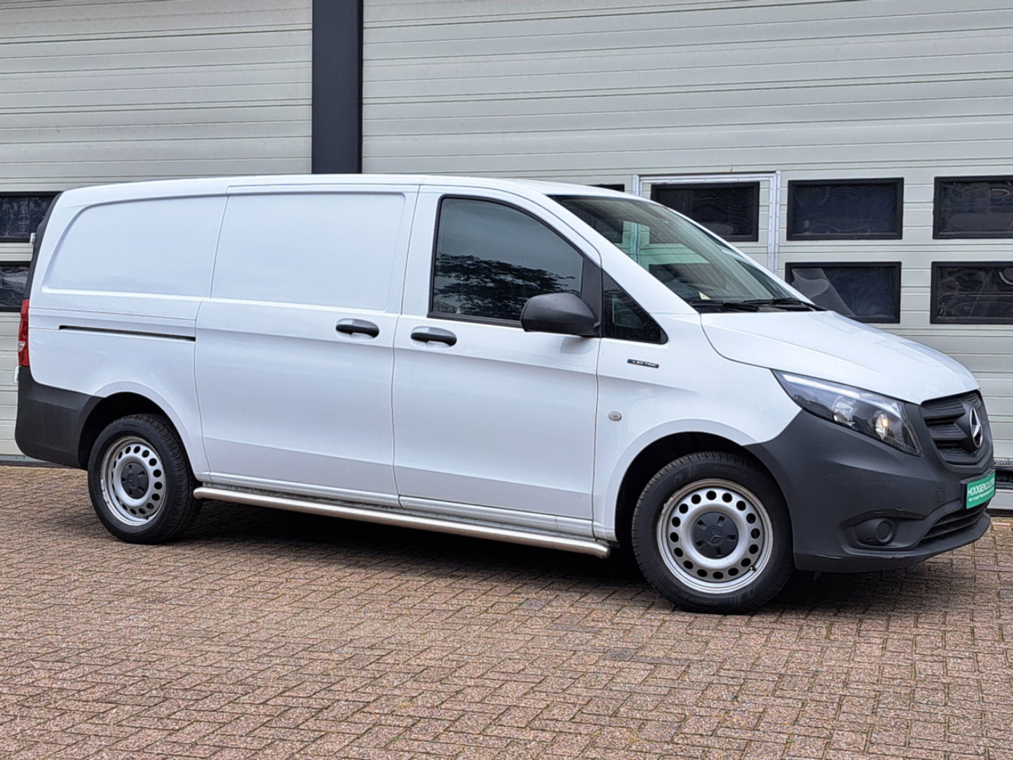 Mercedes-Benz eVito 41kWh 100% Elektrisch Lang L2 - Airco - Navi