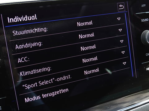 Volkswagen Polo 1.0 TSI Highline / ACC / RNS + clima / CarPlay / LED *NAP*