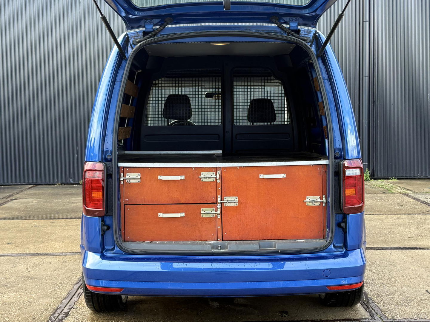 Volkswagen Caddy 1.6 TDI AUTOMAAT | 19” LMV | WIRELESS CARPLAY | CRUISE | AIRCO
