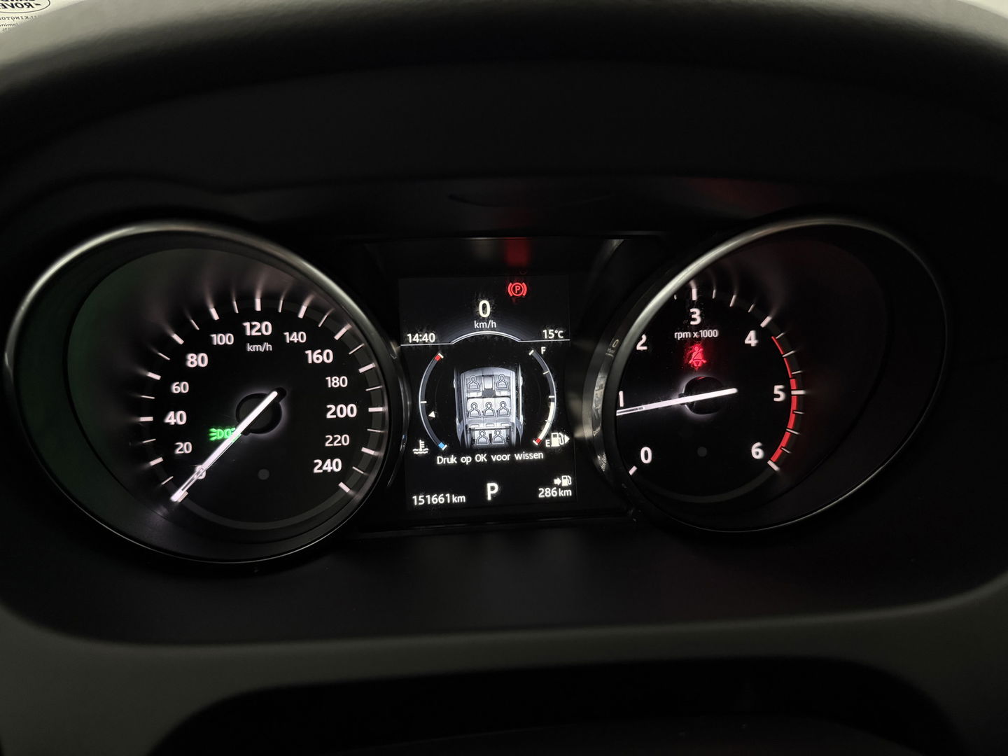 Land Rover Discovery 2.0 TD4 HSE Luxury 180PK 7p. | Pano | Premium Audio | Memory | Sfeer | Camera | Carplay | Leder | Trekh.