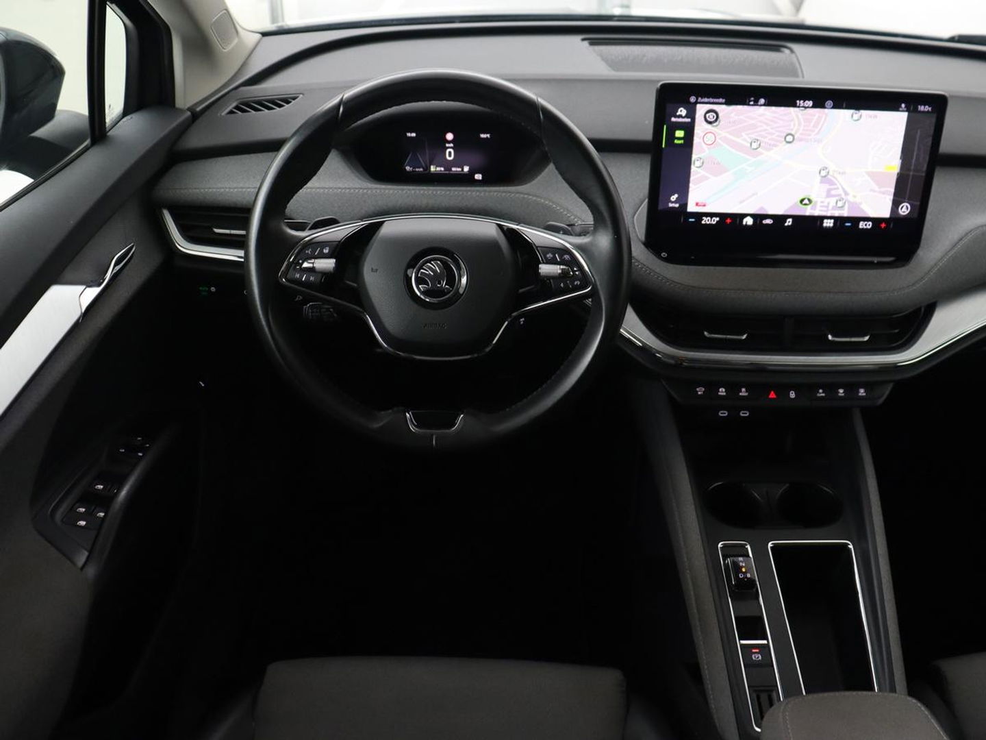 Škoda Enyaq iV 60 | Camera | Carplay | Keyless | Half leder | Navigatie | Full LED | Climate control | Cruise control | Parkeerhulp