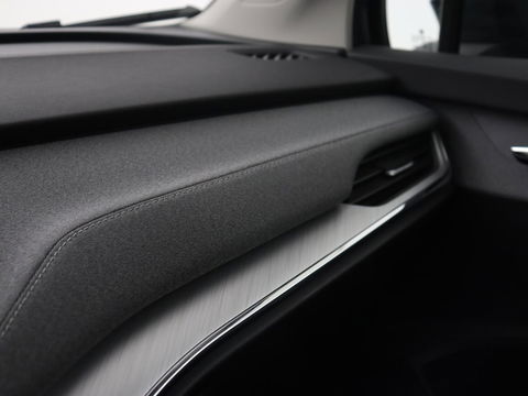 Škoda Enyaq iV 60 | Camera | Carplay | Keyless | Half leder | Navigatie | Full LED | Climate control | Cruise control | Parkeerhulp