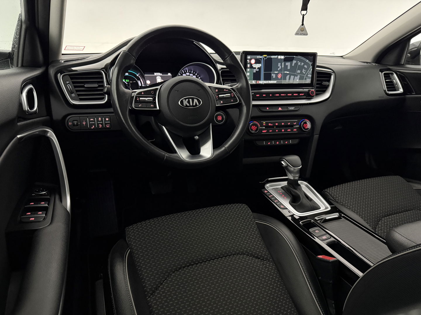 Kia Xceed 1.6 GDI DCT6 OPF Plug-in-Hybrid Spirit | Carplay | Camera | Adaptive Cruise | Stoel/stuurverwarming | Dodehoek | Keyless