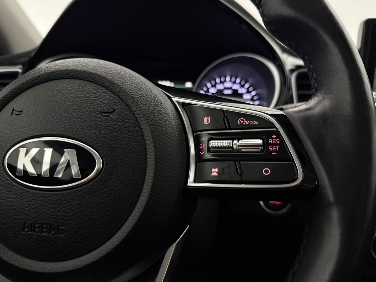 Kia Xceed 1.6 GDI DCT6 OPF Plug-in-Hybrid Spirit | Carplay | Camera | Adaptive Cruise | Stoel/stuurverwarming | Dodehoek | Keyless