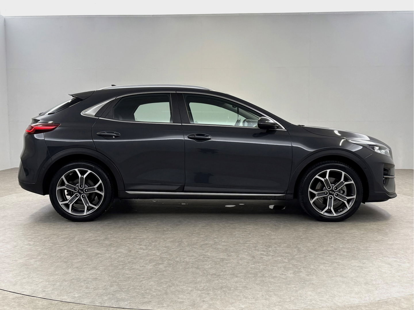 Kia Xceed 1.6 GDI DCT6 OPF Plug-in-Hybrid Spirit | Carplay | Camera | Adaptive Cruise | Stoel/stuurverwarming | Dodehoek | Keyless