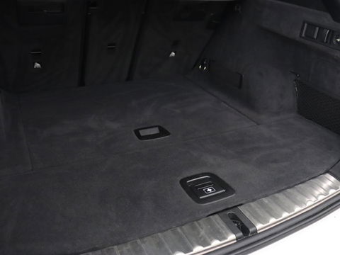 BMW 3 Serie Touring 320i Executive Edition | Half Leder | Cruise Control | Trekhaak | Elektrische achterklep | Camera | Carplay | Sfeerverlichting