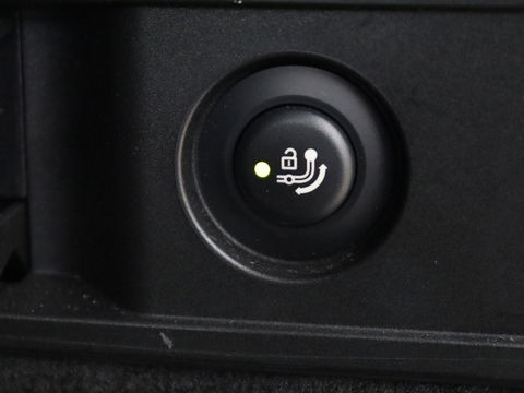 BMW 3 Serie Touring 320i Executive Edition | Half Leder | Cruise Control | Trekhaak | Elektrische achterklep | Camera | Carplay | Sfeerverlichting