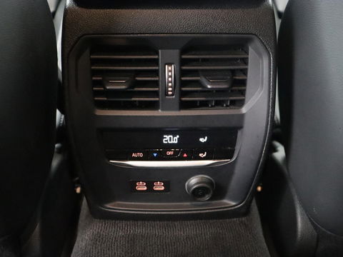 BMW 3 Serie Touring 320i Executive Edition | Half Leder | Cruise Control | Trekhaak | Elektrische achterklep | Camera | Carplay | Sfeerverlichting