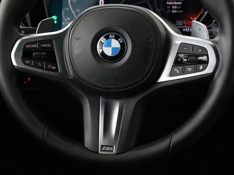 BMW 3 Serie Touring 320i Executive Edition | Half Leder | Cruise Control | Trekhaak | Elektrische achterklep | Camera | Carplay | Sfeerverlichting